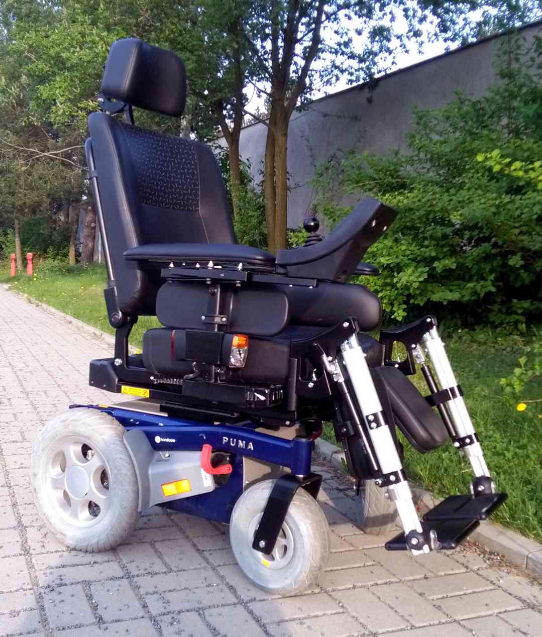 Invalidní elektrický vozík Puma Yes - Téměř nový - foto 1