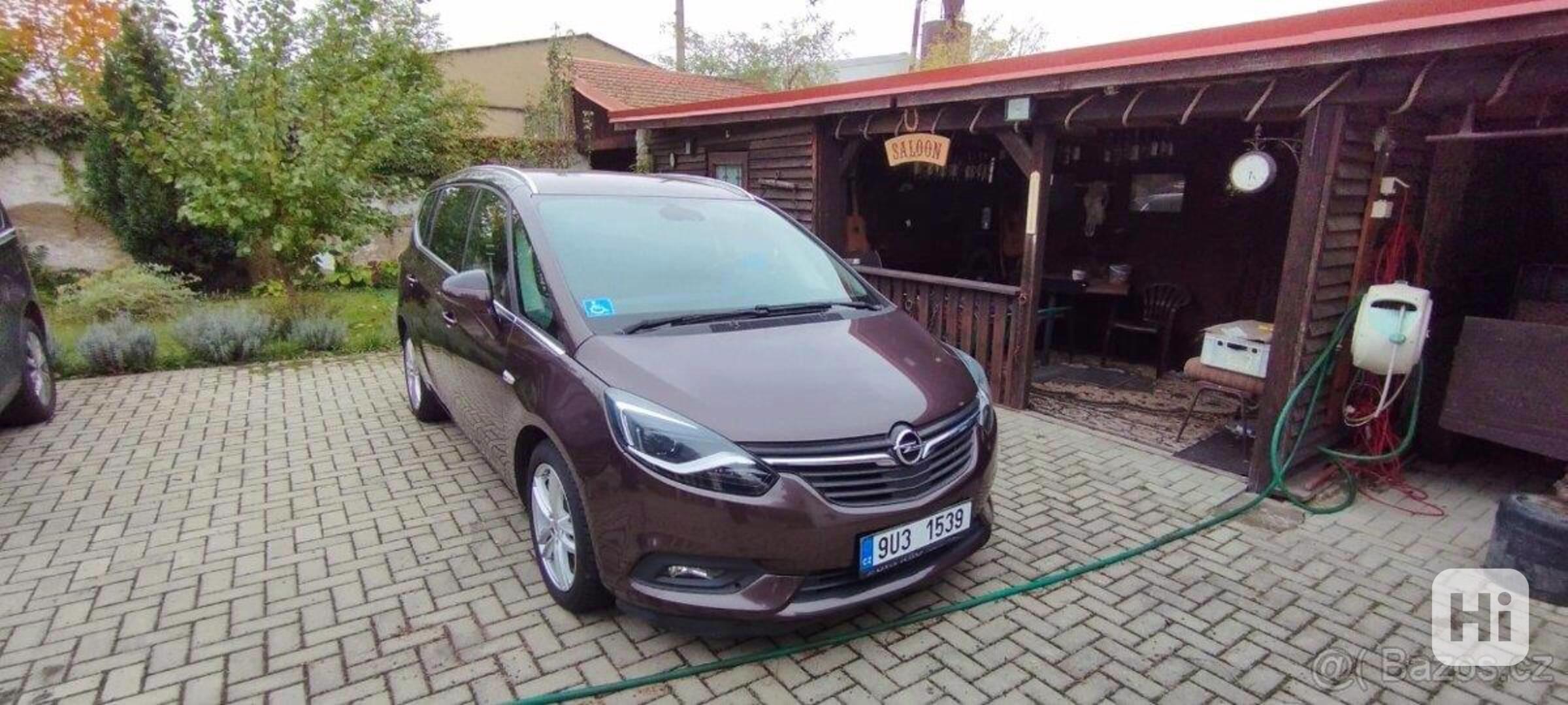 Opel Zafira TOURER, vhodné pro ZTP/P - foto 1