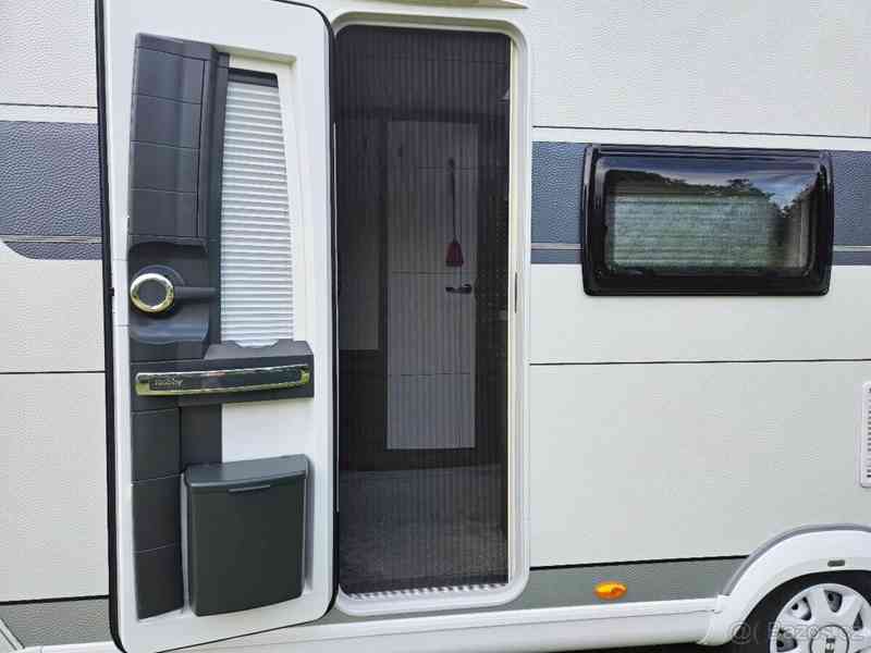 Karavan Hobby 490 KMX  - foto 11