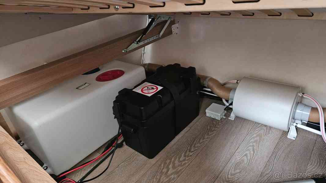 Karavan Hobby 490 KMX  - foto 13
