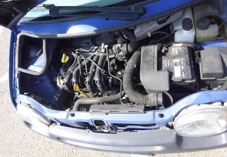 Renaul Twingo 1.2i r.v.2005 (43 kw) Koupeno v ČR - foto 17