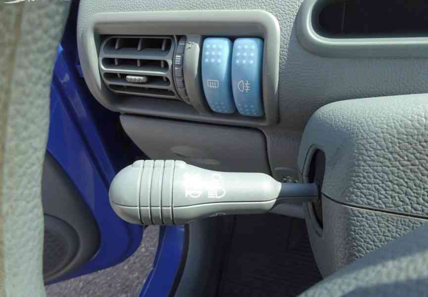 Renaul Twingo 1.2i r.v.2005 (43 kw) Koupeno v ČR - foto 9