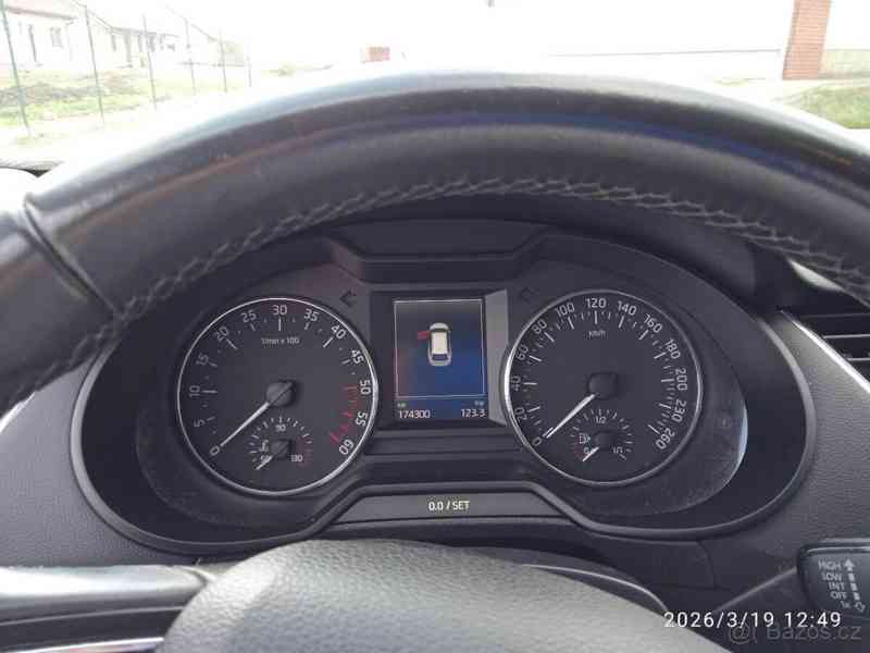 Škoda Octavia 1,6   TDI / 77 kW - foto 11