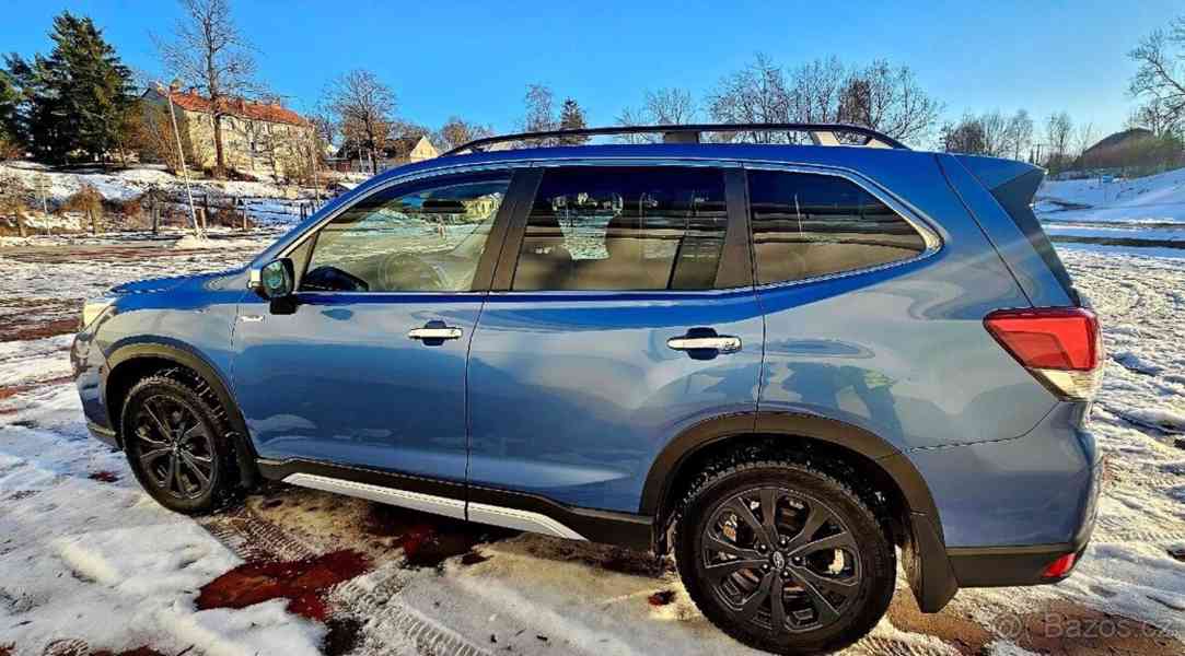Subaru Forester - foto 2