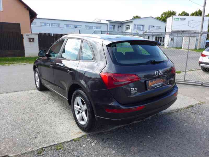 Audi Q5 2,0 TDi 125KW 4X4 1MAJ SERVIS - foto 4