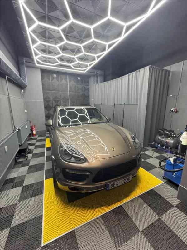 Porsche Cayenne 4,8   Turbo V8 580ps - foto 13