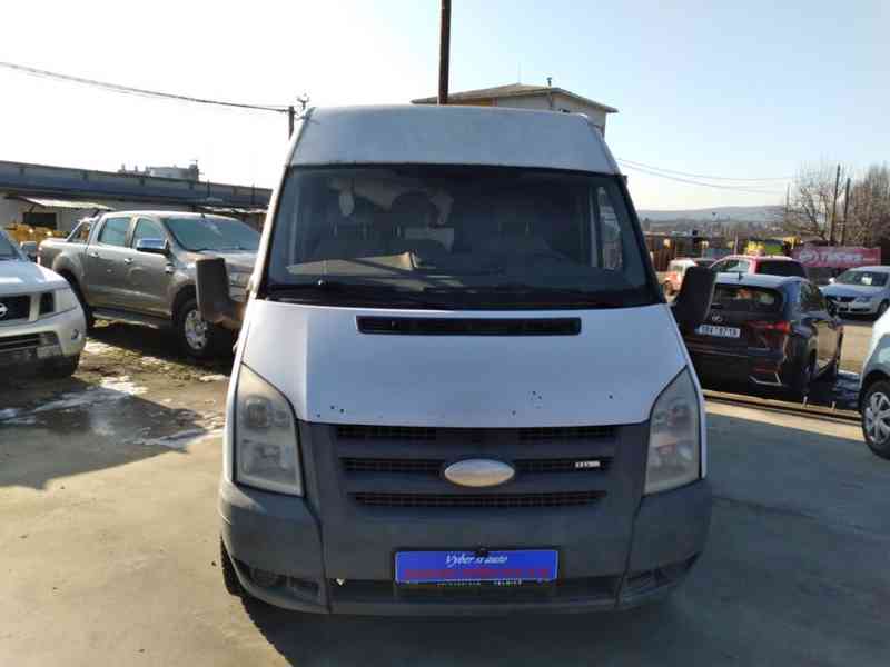 FORD TRANSIT 330L 2.4 TDCI 74kW  - foto 2