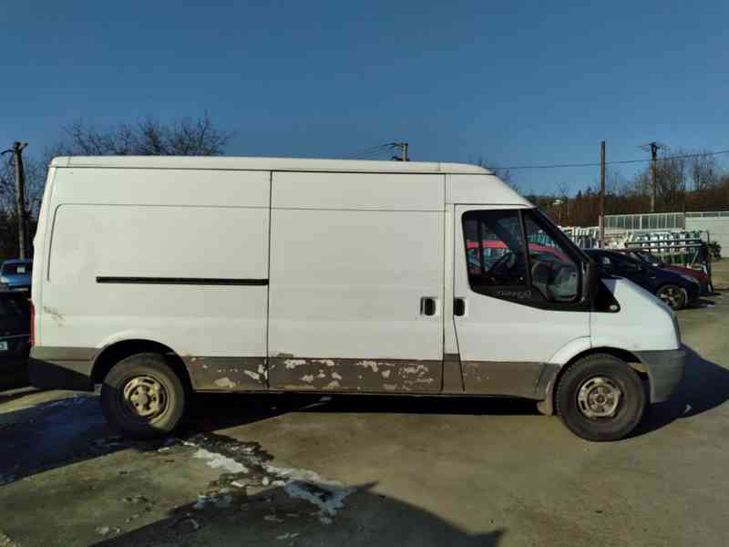 FORD TRANSIT 330L 2.4 TDCI 74kW  - foto 4