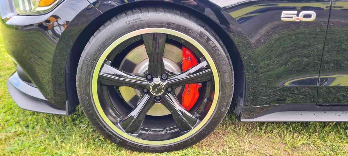 Ford Mustang 5.0 GT Performence  - foto 11