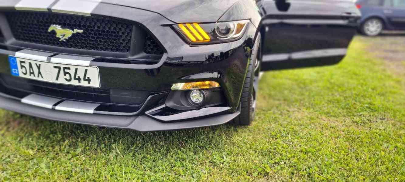 Ford Mustang 5.0 GT Performence  - foto 17