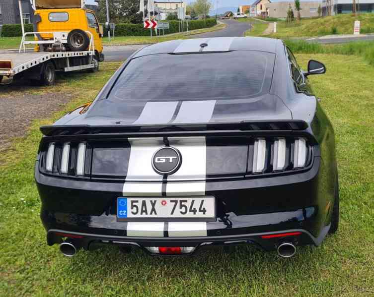 Ford Mustang 5.0 GT Performence  - foto 19