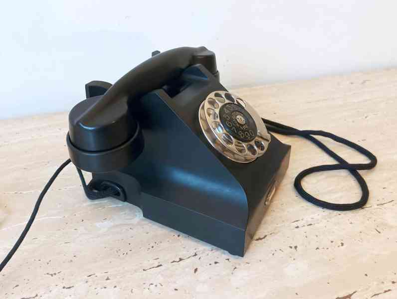 Starožitný telefon Prchal – Ericsson, rok 1936/1939, krásný  - foto 3