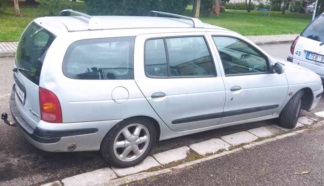 Prodám Renault Megane kombi LPG 1,6 16V - foto 5