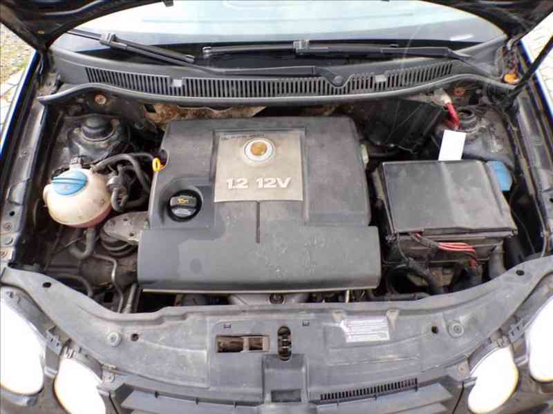 Volkswagen Polo 1,2 i 47kW CELOROČNÍ PNEU - foto 16