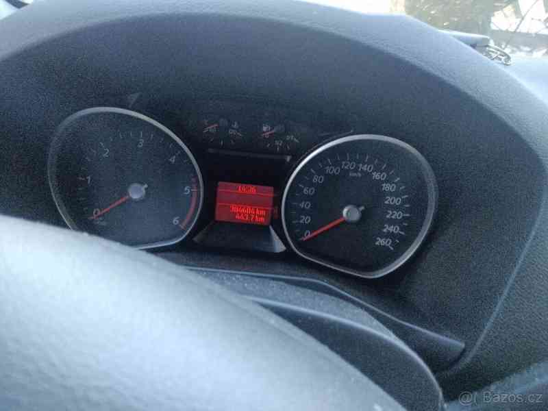Ford Mondeo 2,0   MK4 TDCi 103kw - foto 4