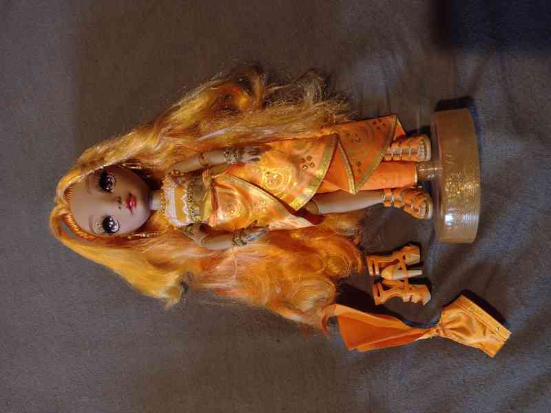 Monster high, Rainbow High  - foto 14