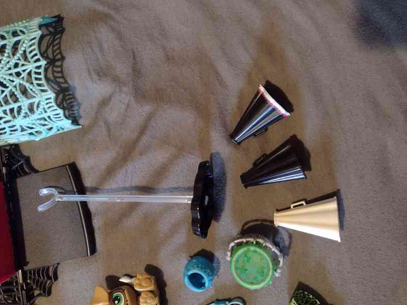 Monster high, Rainbow High  - foto 17