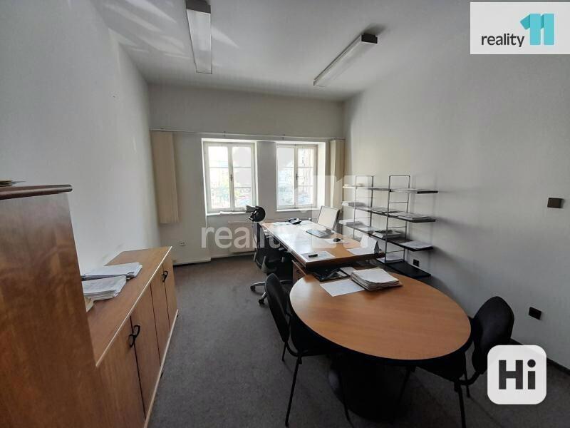 Kancelářské VIP prostory až 165 m2, Náchod, Masarykovo náměstí - foto 5
