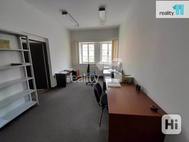Kancelářské VIP prostory až 165 m2, Náchod, Masarykovo náměstí - foto 10