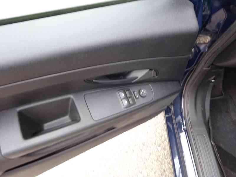 Fiat Punto 1.4I EVO r.v.2009 stk:7.2027 - foto 6