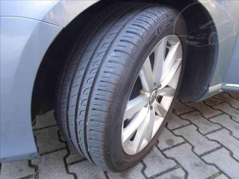 Volkswagen Passat 2,0 TDI BMT,HIGHLINE,AUTOMAT - foto 20