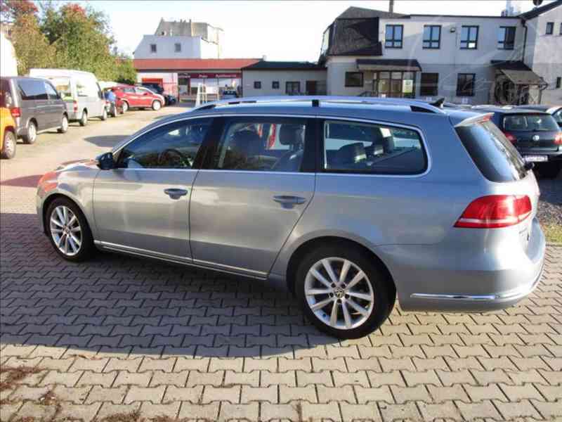 Volkswagen Passat 2,0 TDI BMT,HIGHLINE,AUTOMAT - foto 4