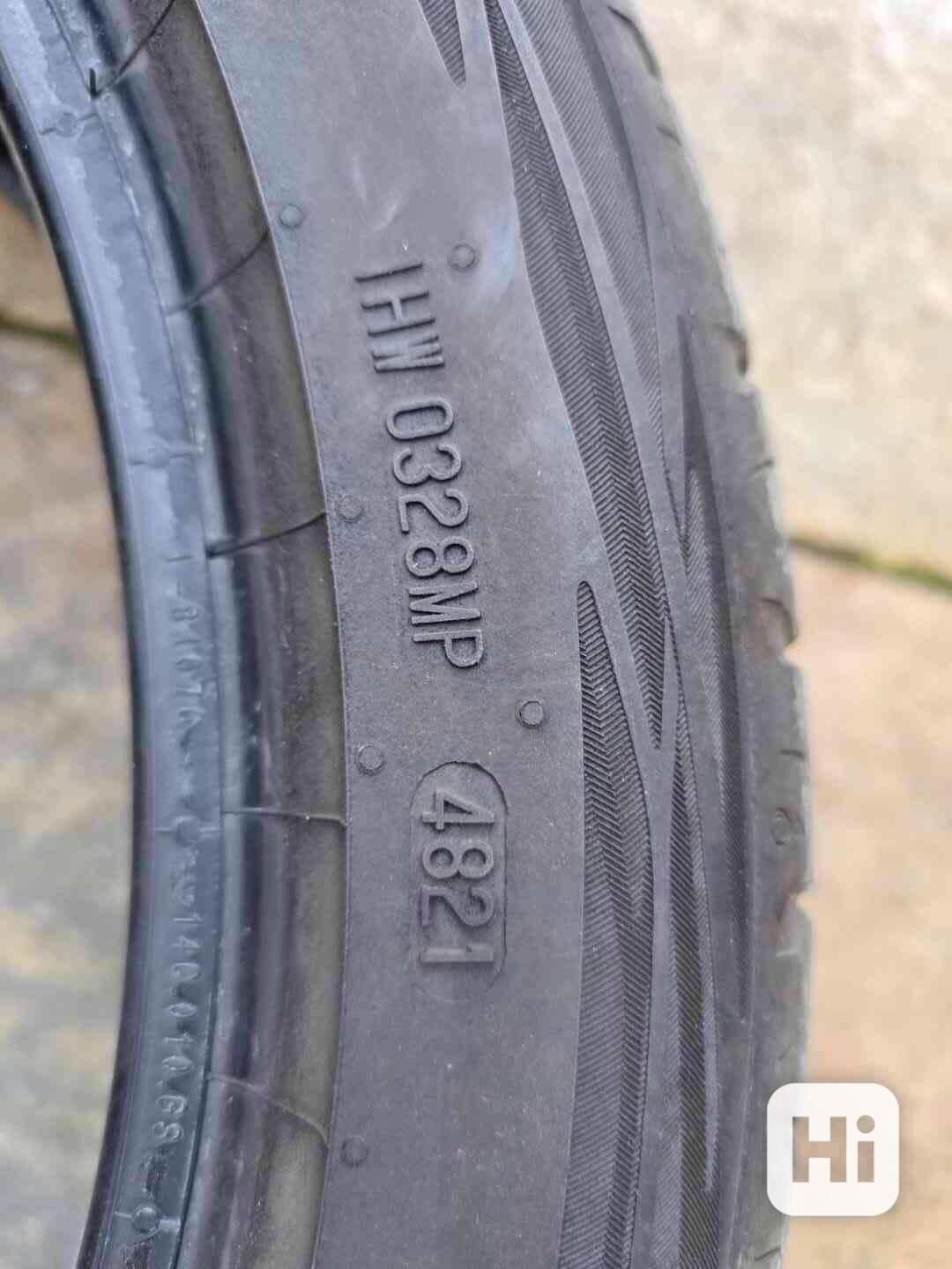 Prodám pneu Continental 205/45 R17 - foto 1