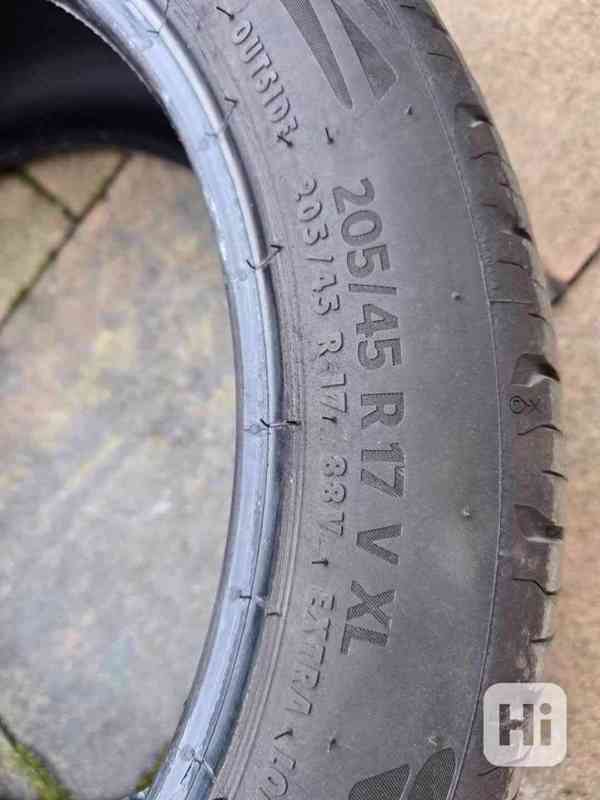 Prodám pneu Continental 205/45 R17 - foto 4