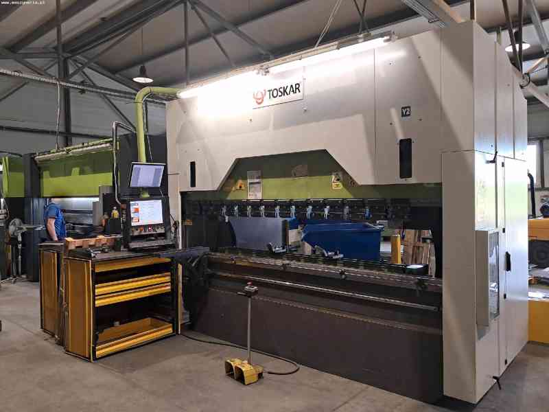  CNC hydraulický ohraňovací lis TOSKAR MASTERFAB 3100-175 - foto 3
