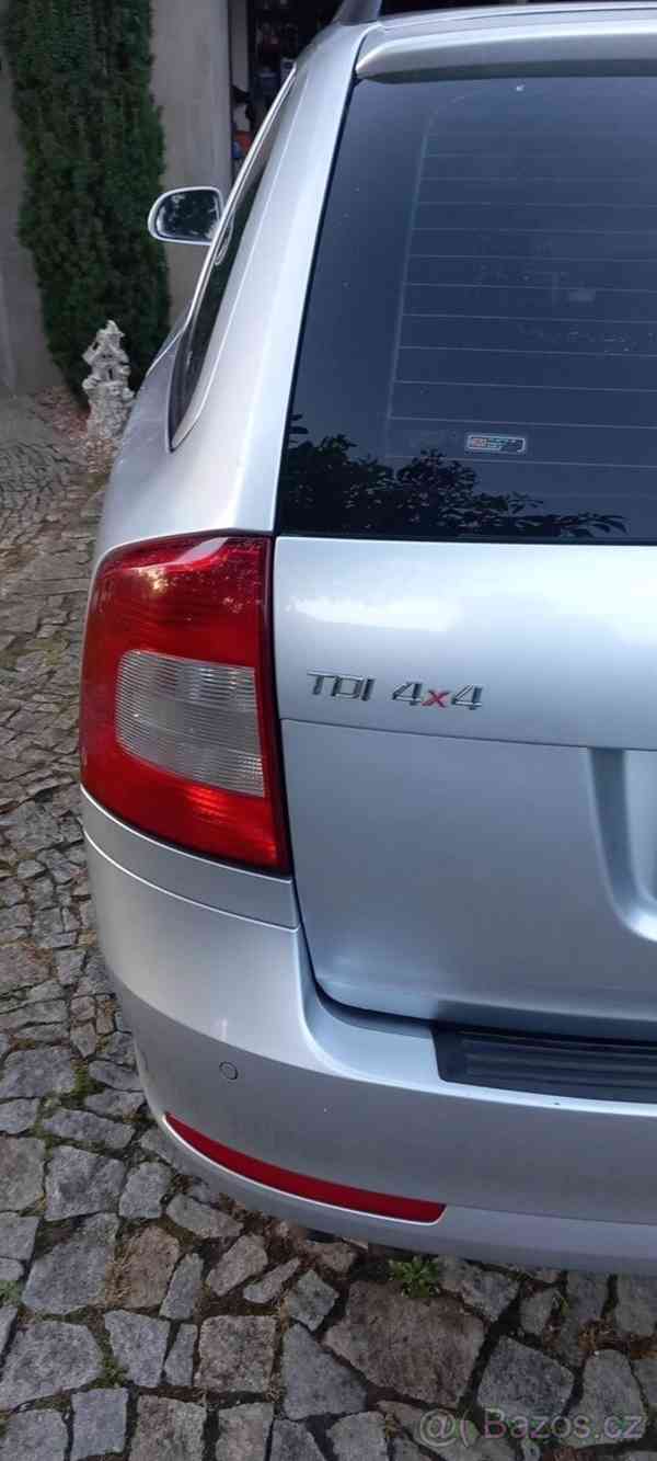 Škoda Octavia 1,6   4×4 TDI - foto 2