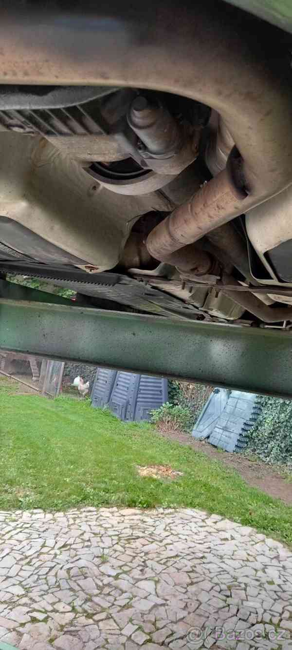 Škoda Octavia 1,6   4×4 TDI - foto 3