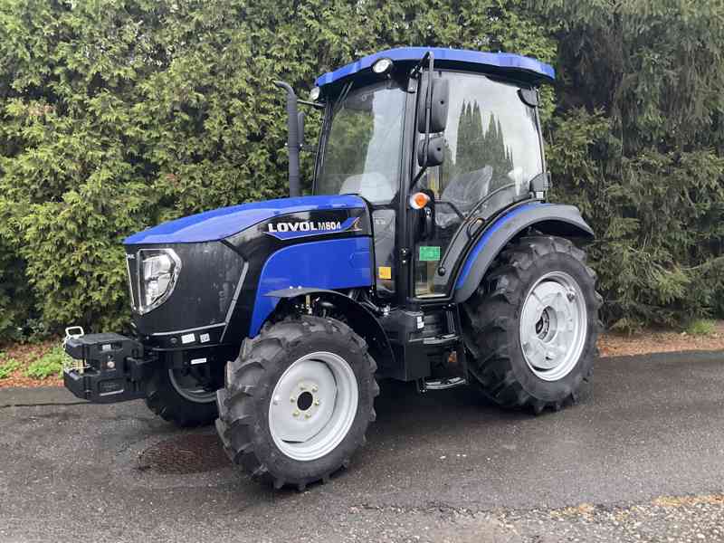 Traktor LOVOL M504, 50 koní, modrý s kabinou