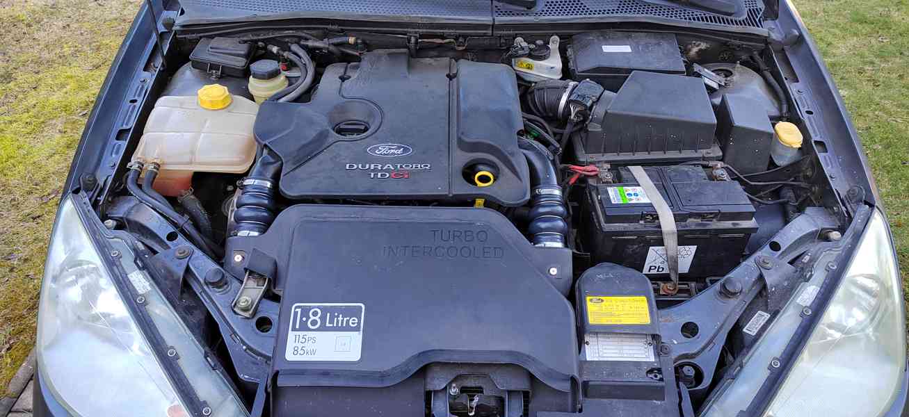 Prodám FORD Focus 1.8 TDCi - foto 10
