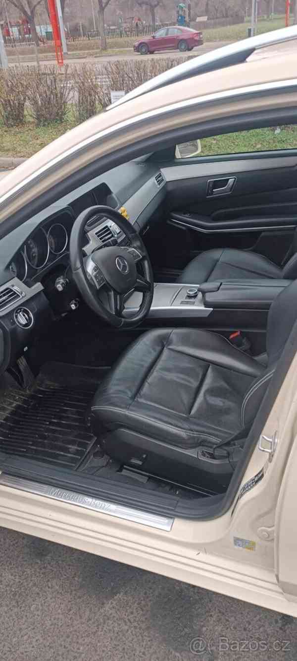 Mercedes-Benz Třídy E 2,2   E220,2015r - foto 8