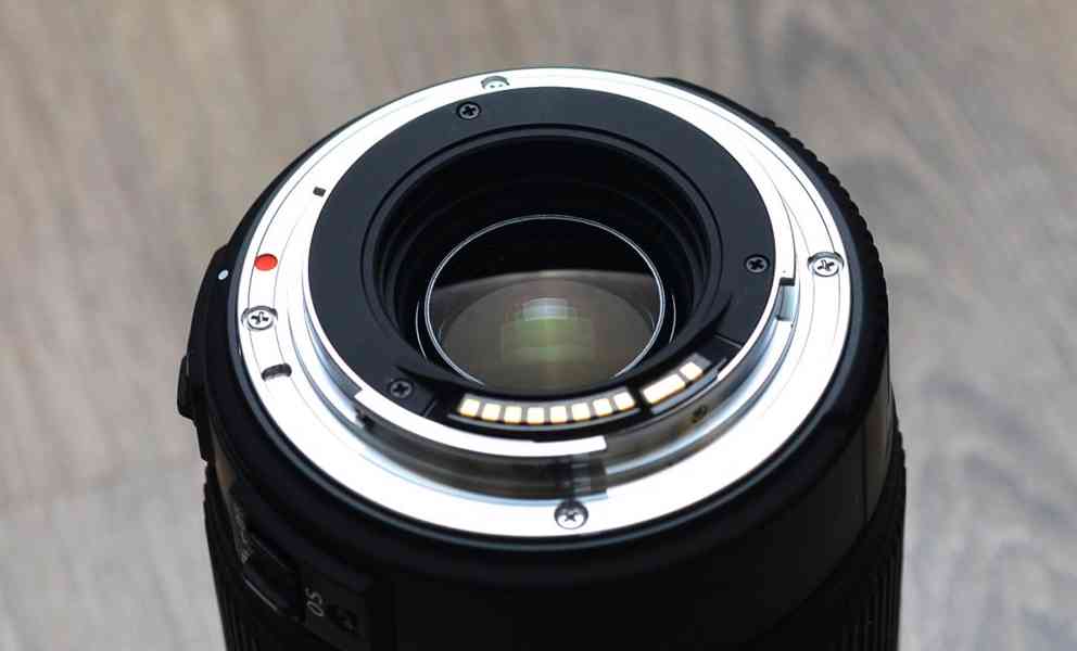 pro Canon-Sigma DG 70-300mm 1:4-5.6 OS*stabilizace - foto 4