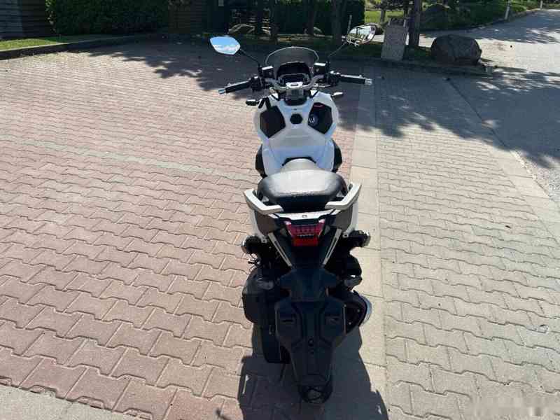 Sym ADX 125 2025 White - foto 4