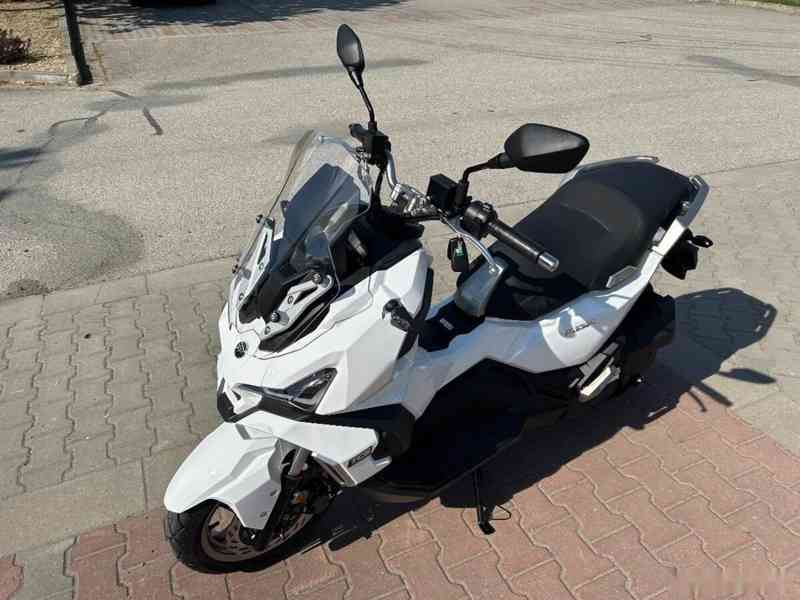 Sym ADX 125 2025 White - foto 7