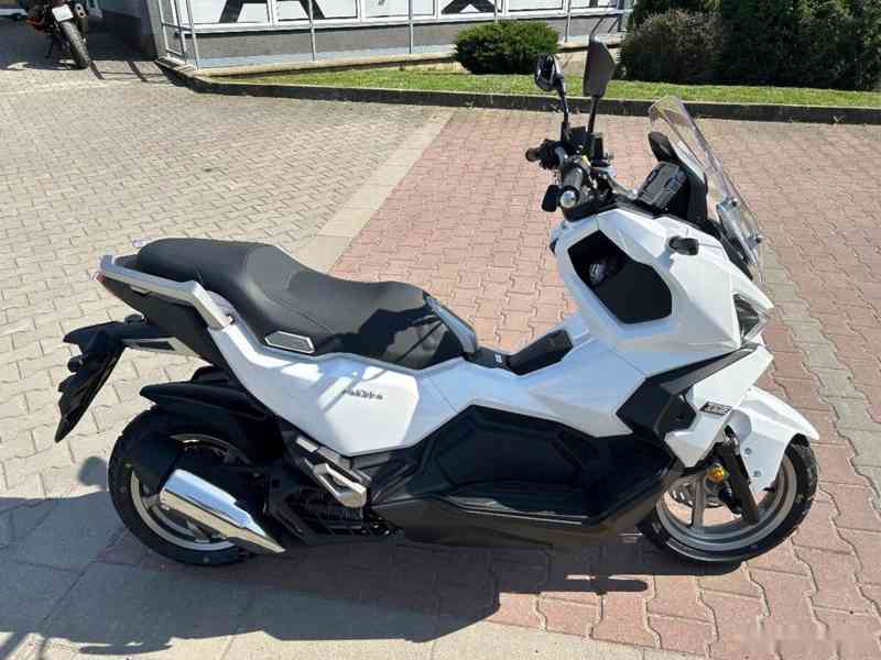 Sym ADX 125 2025 White - foto 2
