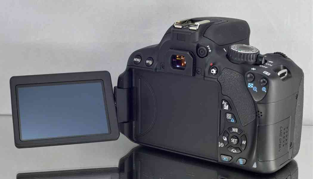 Canon EOS 650D **18 Mpix CMOS*Full HDV 47000 Exp. - foto 6