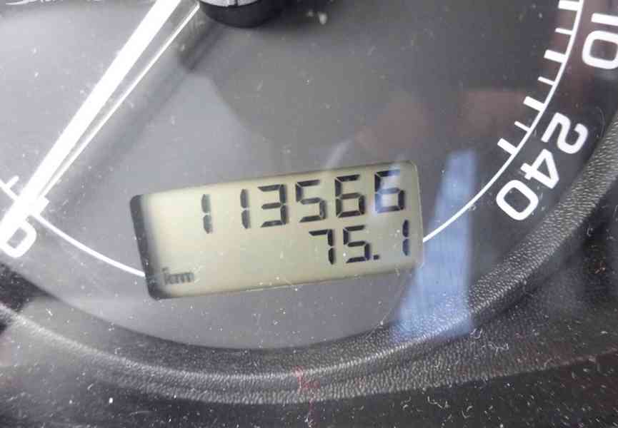 Škoda Octavia 1.6i r.v.2009 (75 kw) Koupeno v ČR - foto 7