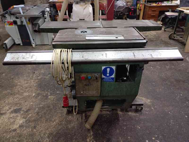 Pětioperační centrum Robland (Belgie)	 - foto 3