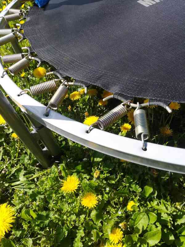 Prodám trampolínu s madlem – průměr 1,20 m - foto 2