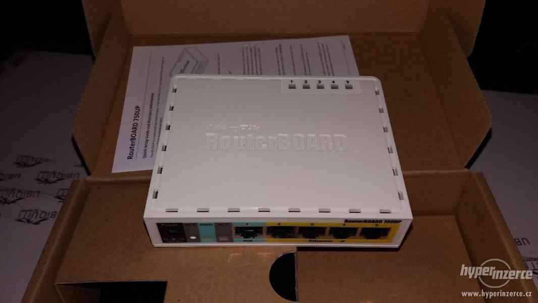 Mikrotik RB750 routerboard 750UP - foto 2