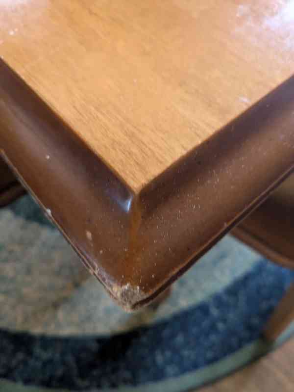 Jídelní stůl + 6 polstrovaných židlí - foto 14