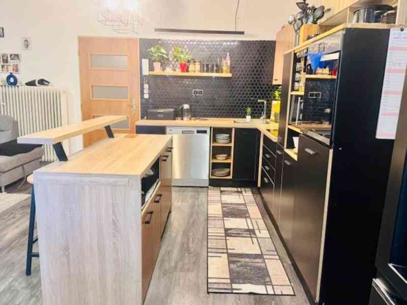 Jaroměř - Josefov: Jednotka 5+KK s krásným výhledem na náměs - foto 4