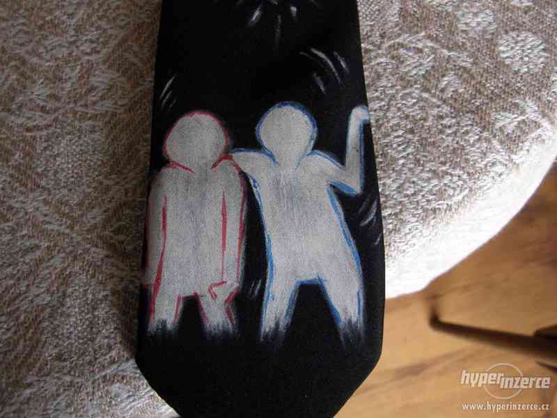Tři ručně malované hedvábné kravaty - foto 8
