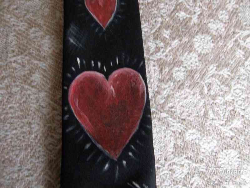 Tři ručně malované hedvábné kravaty - foto 9