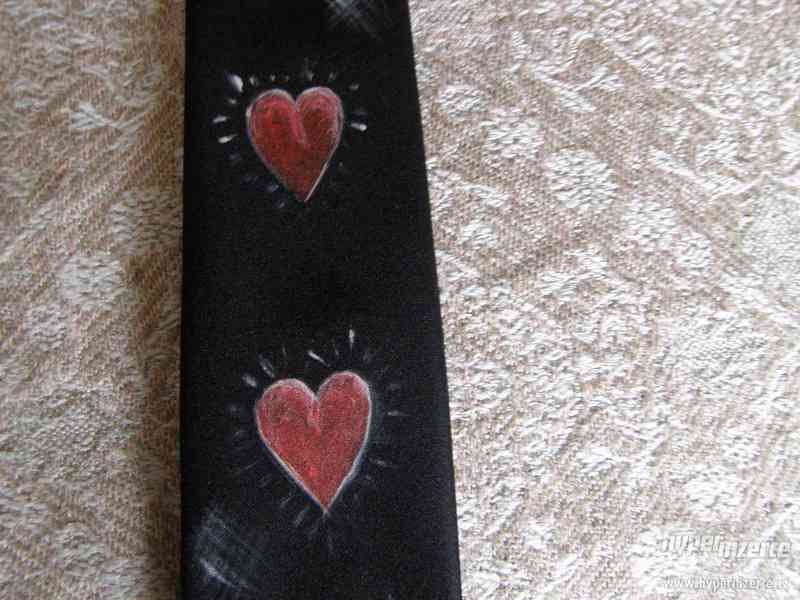 Tři ručně malované hedvábné kravaty - foto 10