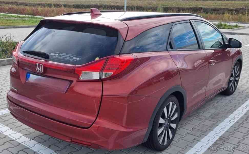 Honda Civic 1,6   tourer prodám - foto 7