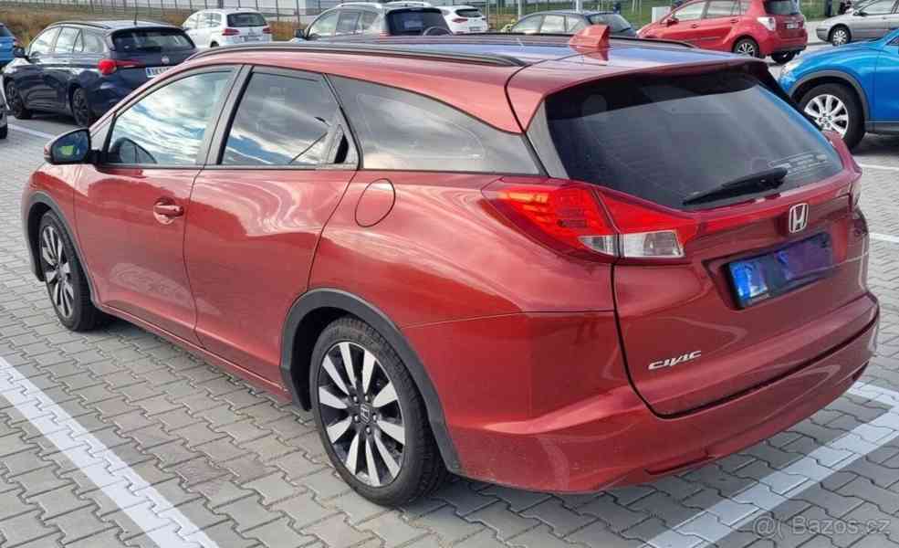 Honda Civic 1,6   tourer prodám - foto 6